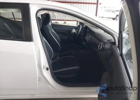 2025 Nissan Versa 1.6 S из США, поврежденный, VIN 3N1CN8DV2SL823086